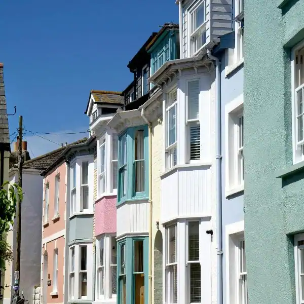 Scenarios 3 image of UK home - Faulkners scenarios